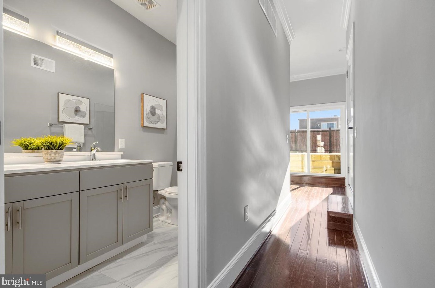 118 Fort Ave, Baltimore MD  21230-4513 exterior