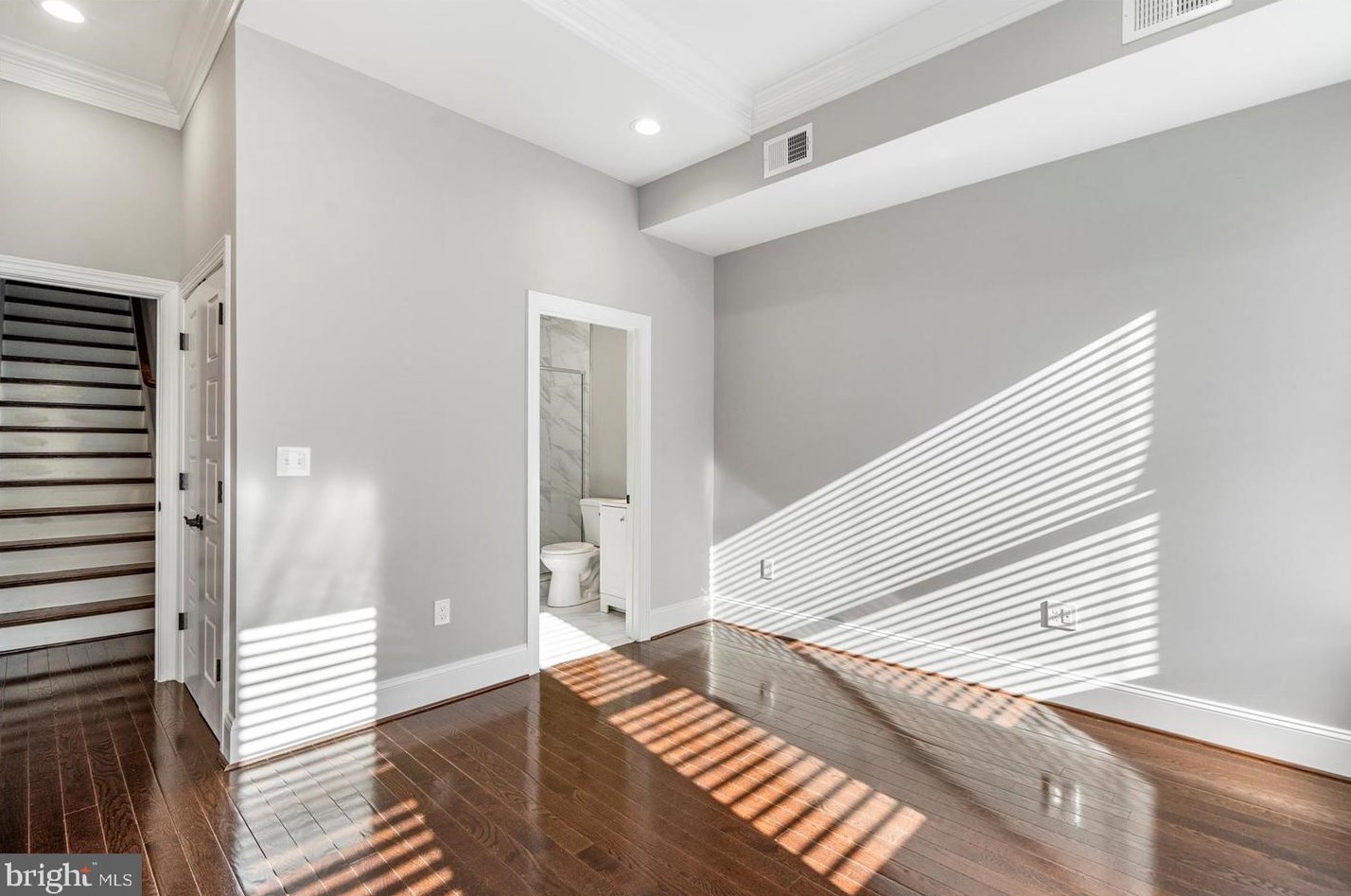 118 Fort Ave, Baltimore MD  21230-4513 exterior