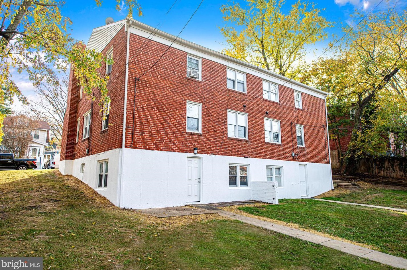 620 Harwood Ave, Baltimore MD  21212-3947 exterior