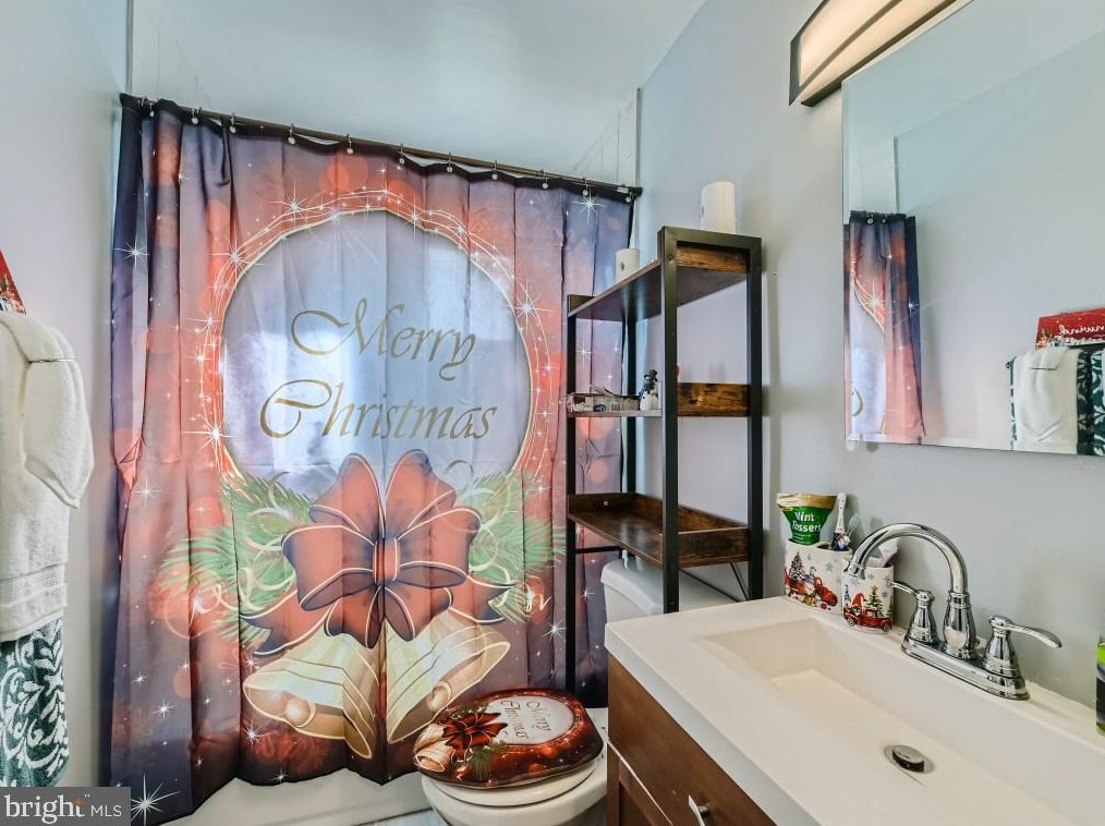 749 Woodington Rd, Baltimore MD  21229-1845 exterior