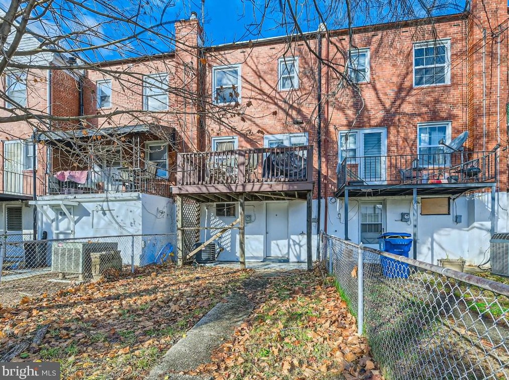 749 Woodington Rd, Baltimore MD  21229-1845 exterior