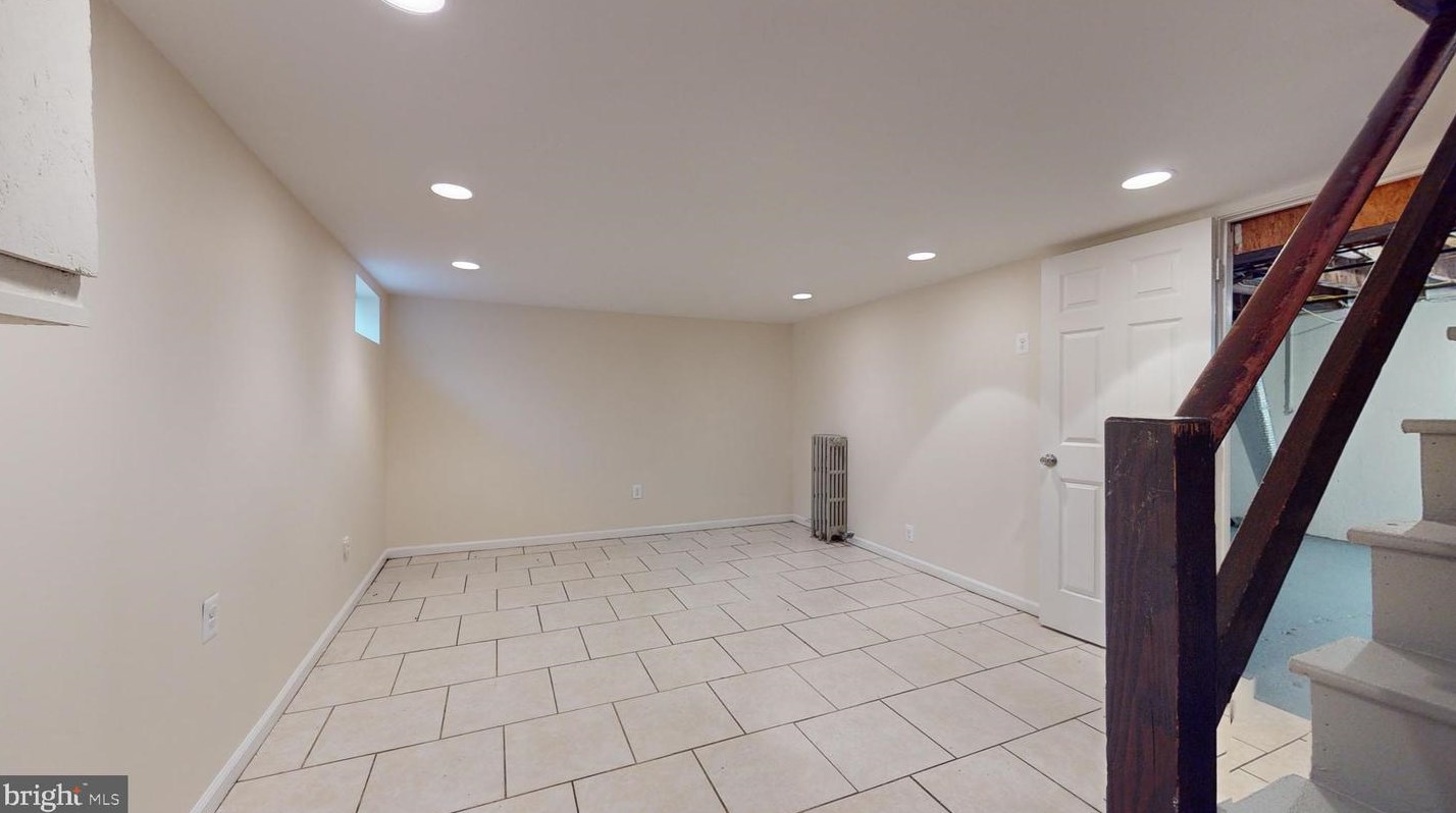 1903 Wadsworth Way, Baltimore MD  21239-3112 exterior