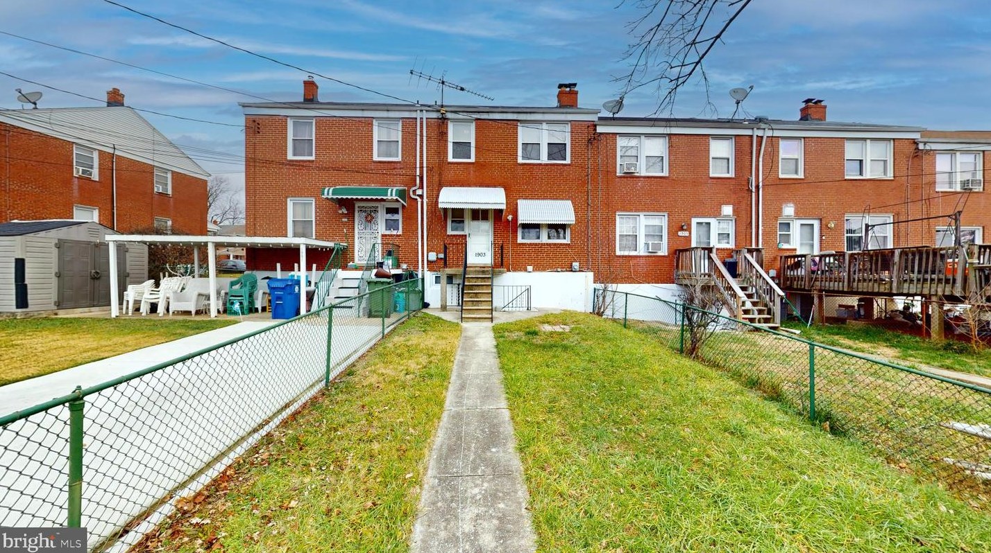 1903 Wadsworth Way, Baltimore MD  21239-3112 exterior
