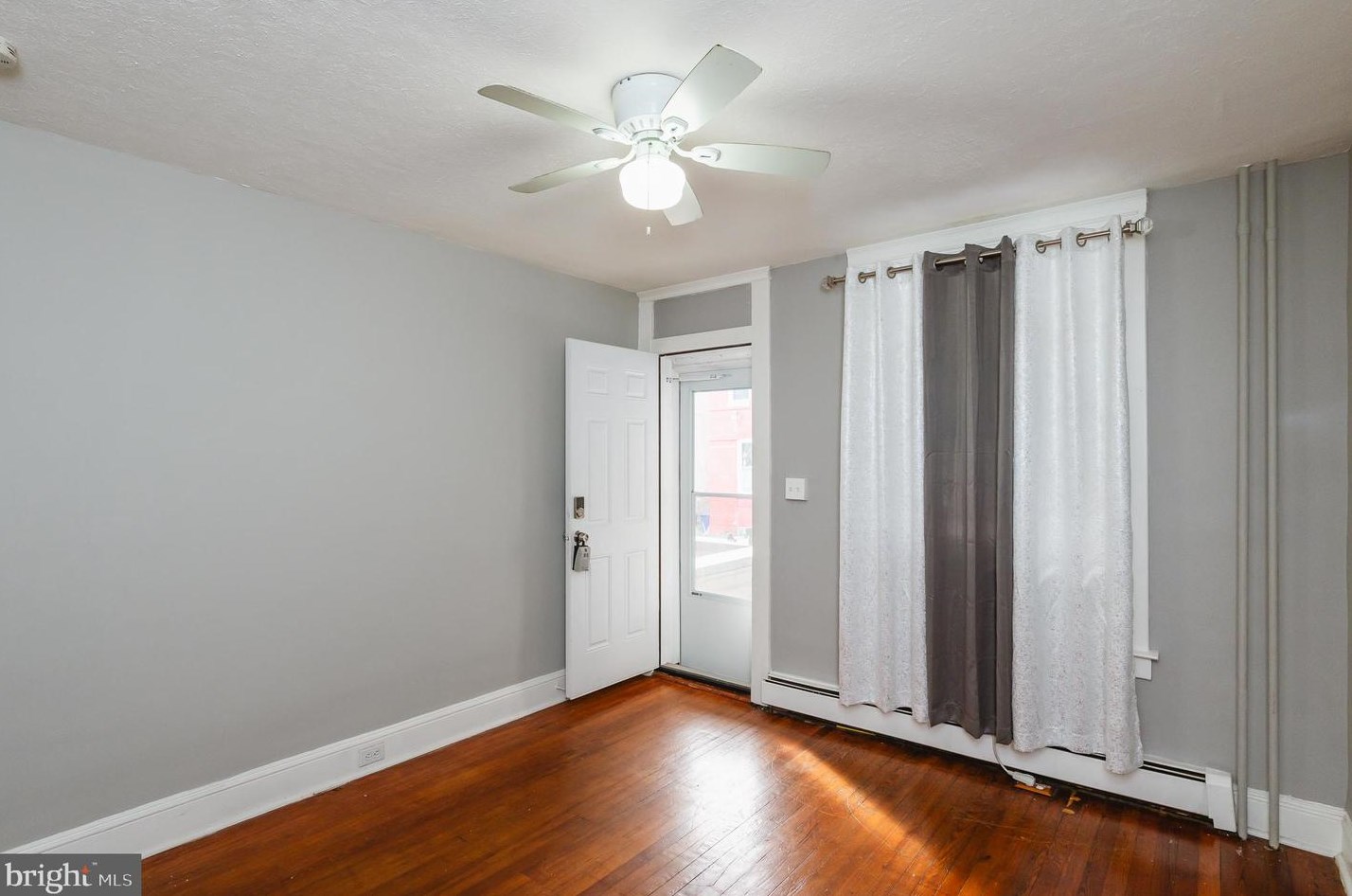 3321 Elm Ave, Baltimore MD  21211-2726 exterior