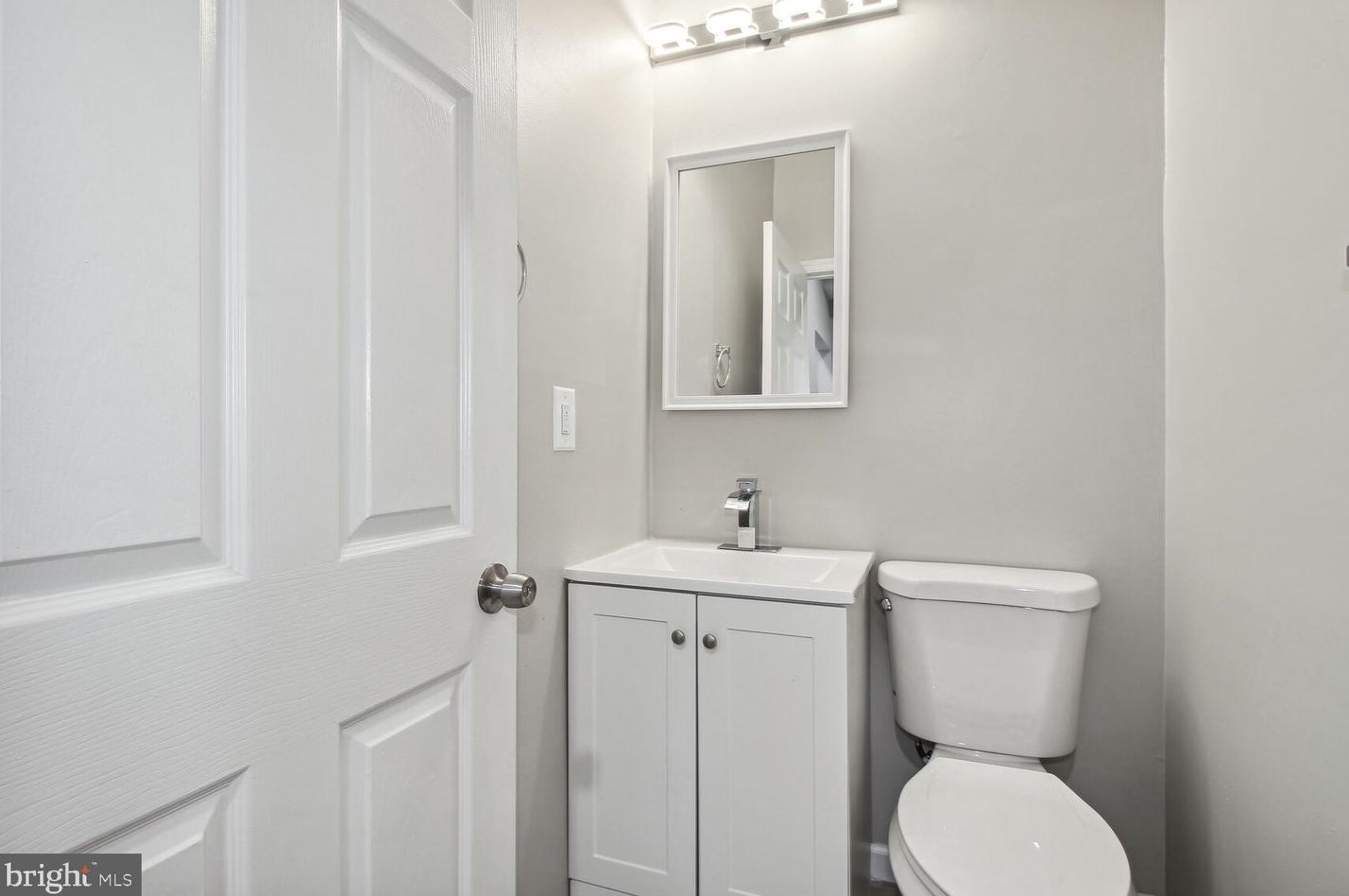 932 Bennett Pl, Baltimore MD  21223-1311 exterior
