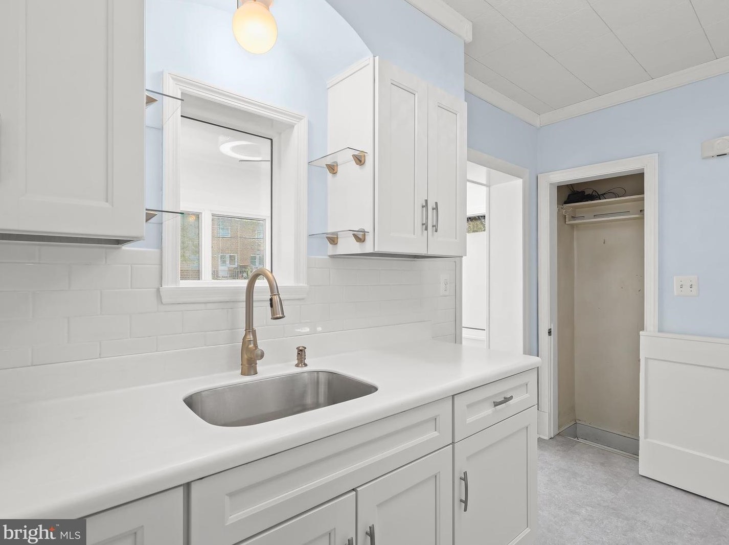 3118 Northway Dr, Baltimore MD  21234-7825 exterior