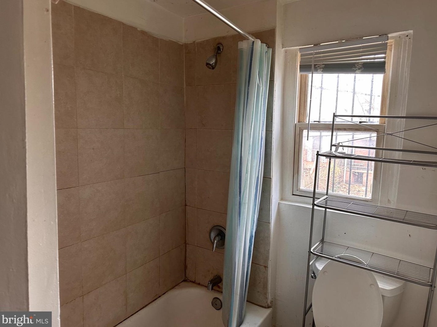 208 Bruce St, Baltimore MD  21223-3027 exterior