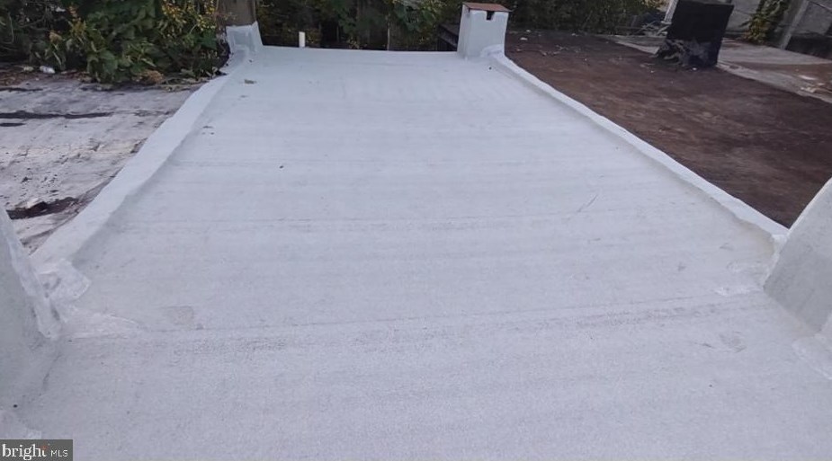 208 Bruce St, Baltimore MD  21223-3027 exterior