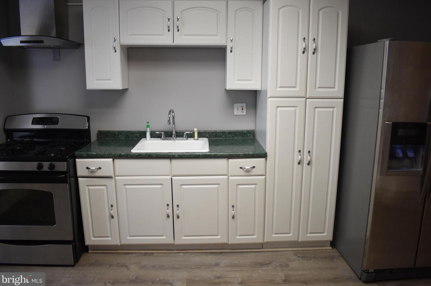 3022 Chesterfield Ave, Baltimore MD  21213-1702 exterior