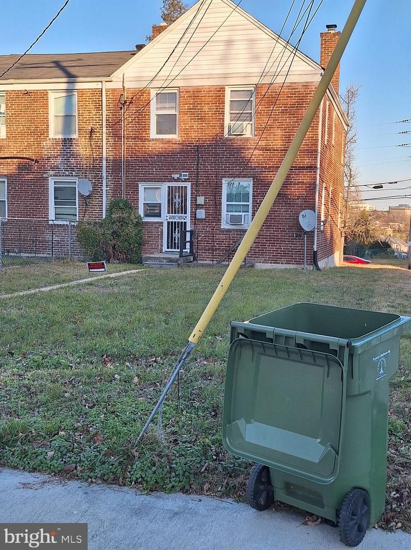 5600 Midwood Ave, Baltimore MD  21212-4029 exterior