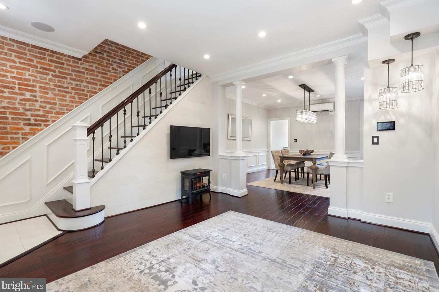 403 Anglesea St, Baltimore MD  21224-2706 exterior