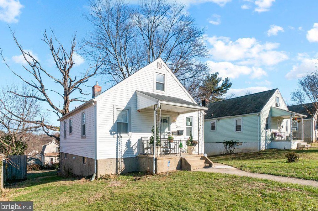 4612 Woodlea Ave, Baltimore MD  21206-5637 exterior