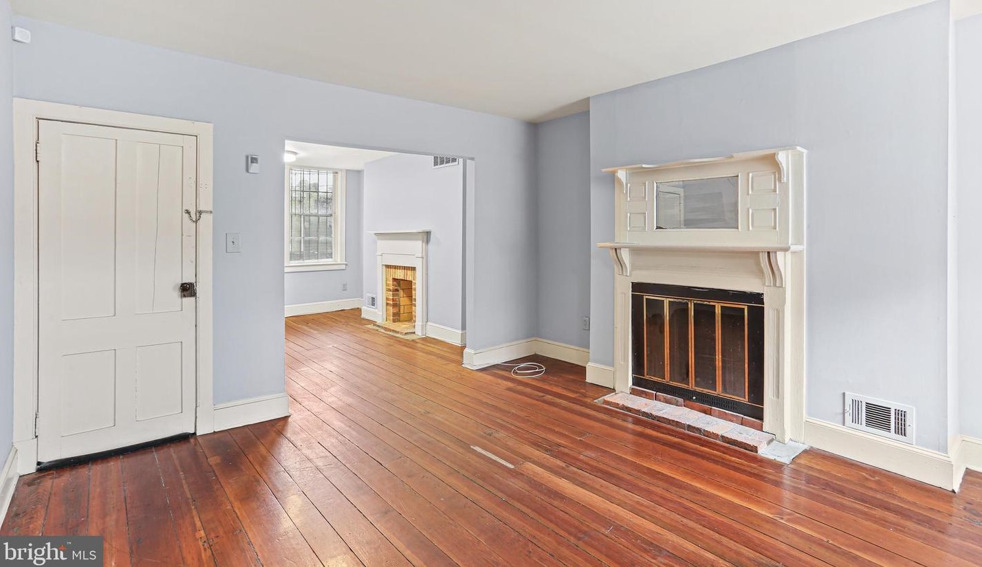 659 Portland St, Baltimore MD  21230-2219 exterior