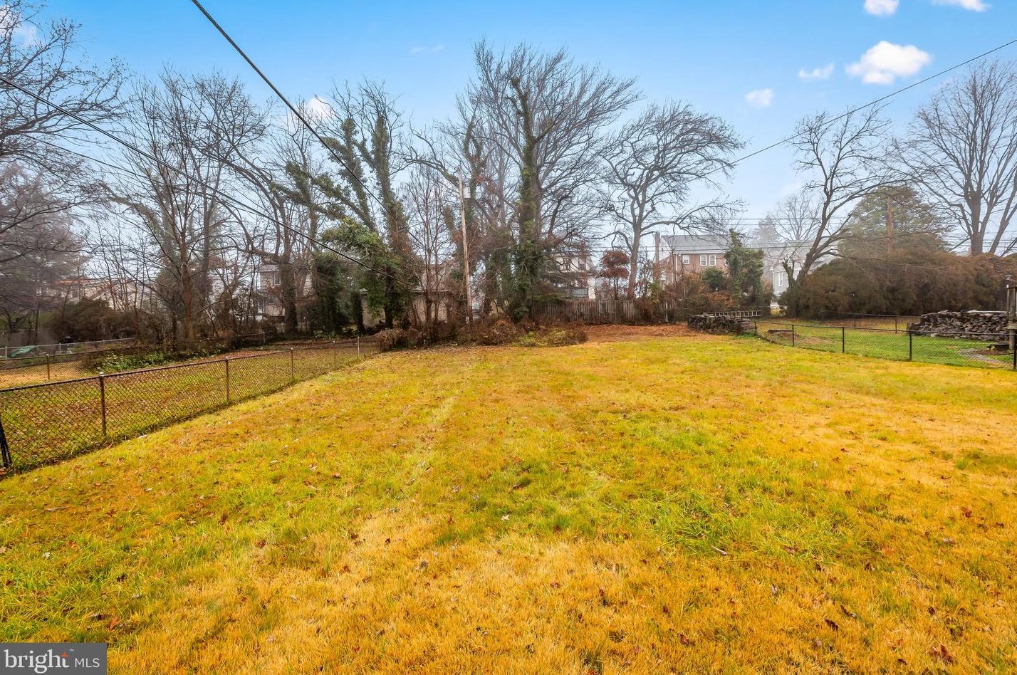 3150 Woodring Ave, Baltimore MD  21234-7831 exterior