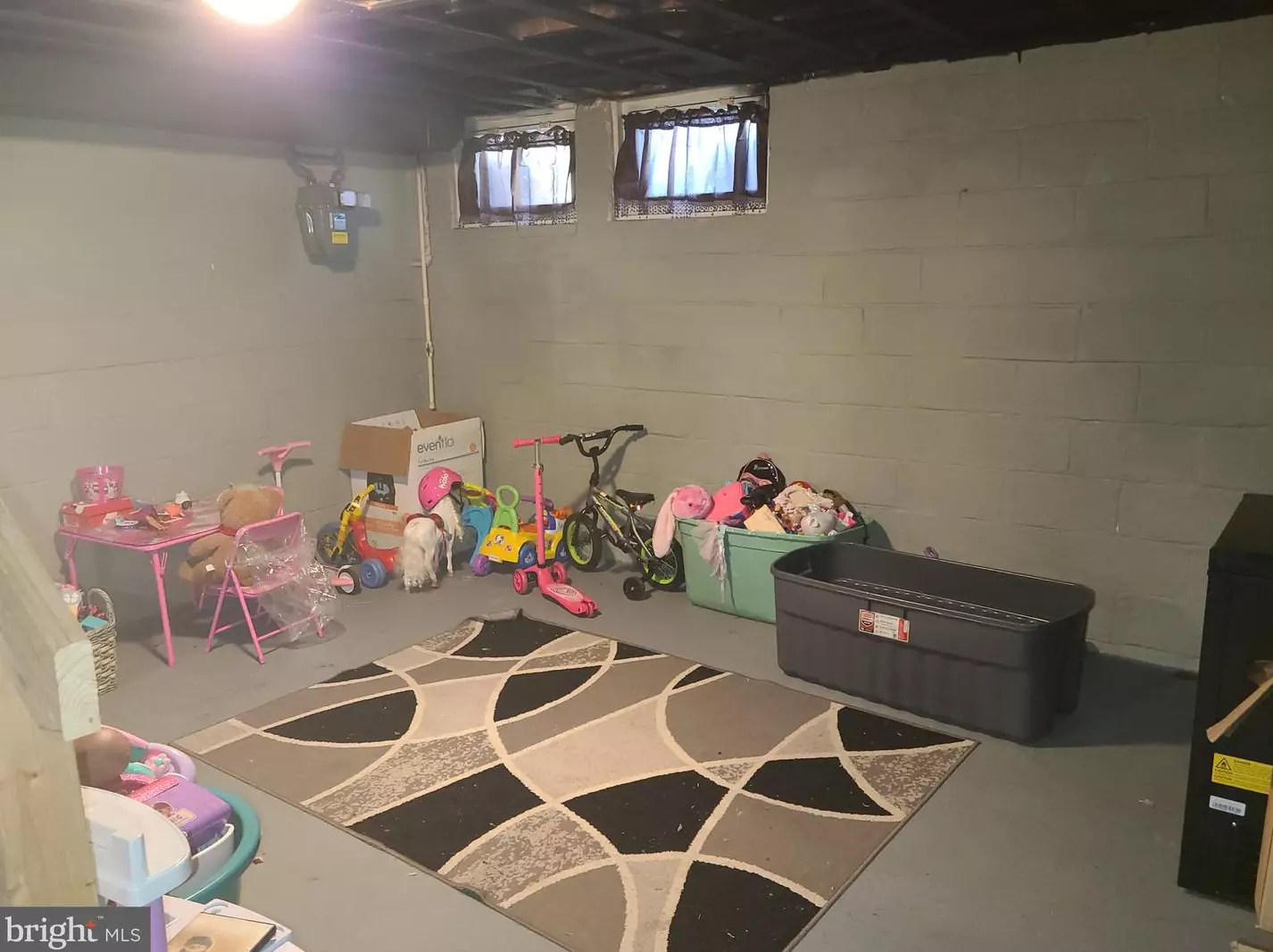 3924 Lyndale Ave, Baltimore MD  21213-2124 exterior