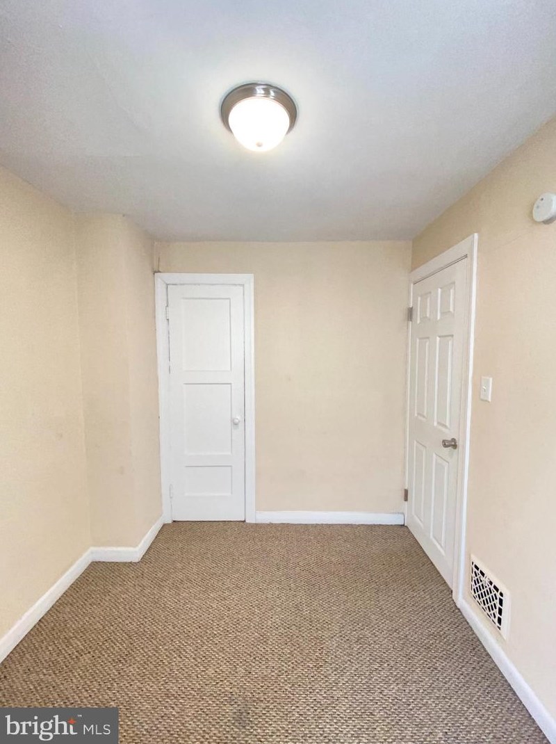 403 Seagull Ave, Baltimore MD  21225-1217 exterior