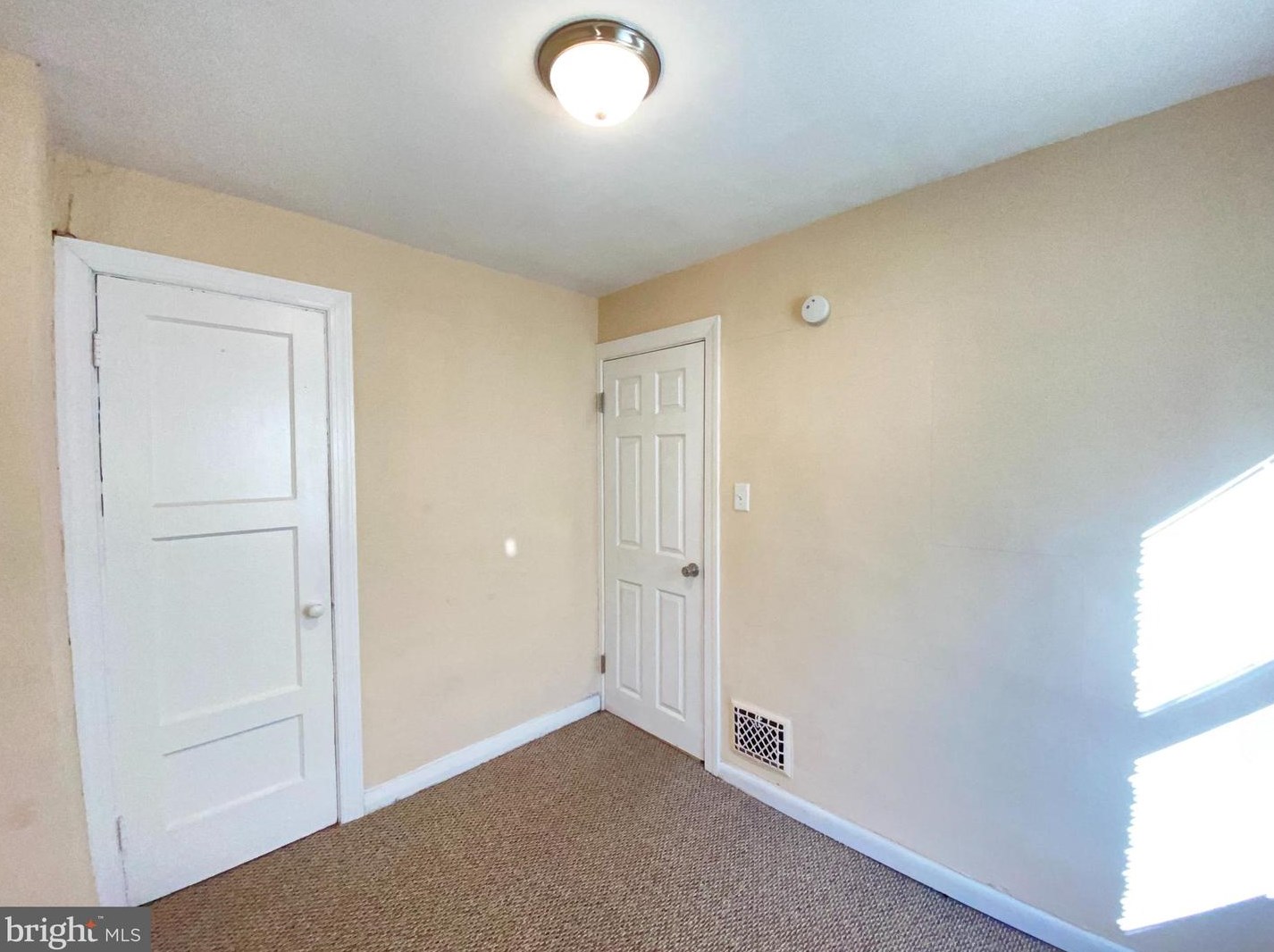 403 Seagull Ave, Baltimore MD  21225-1217 exterior