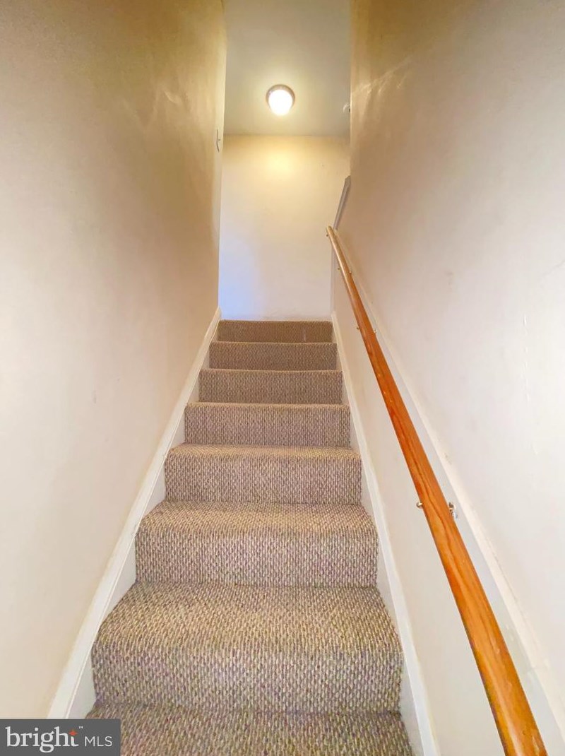 403 Seagull Ave, Baltimore MD  21225-1217 exterior