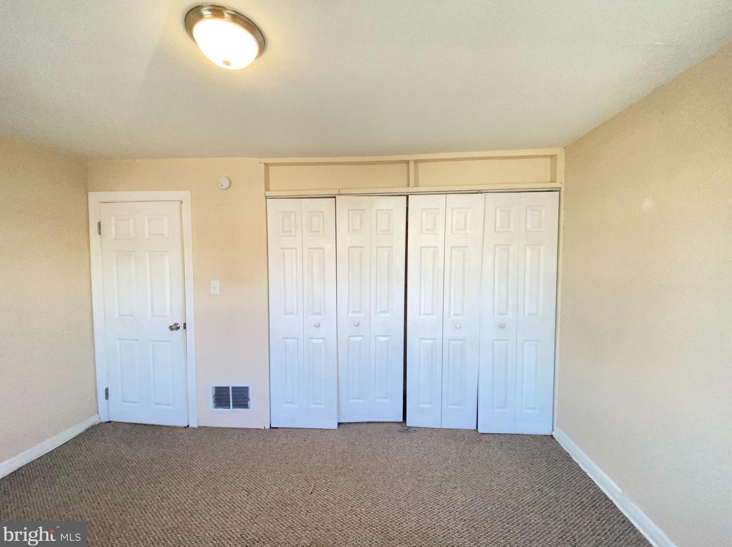 403 Seagull Ave, Baltimore MD  21225-1217 exterior