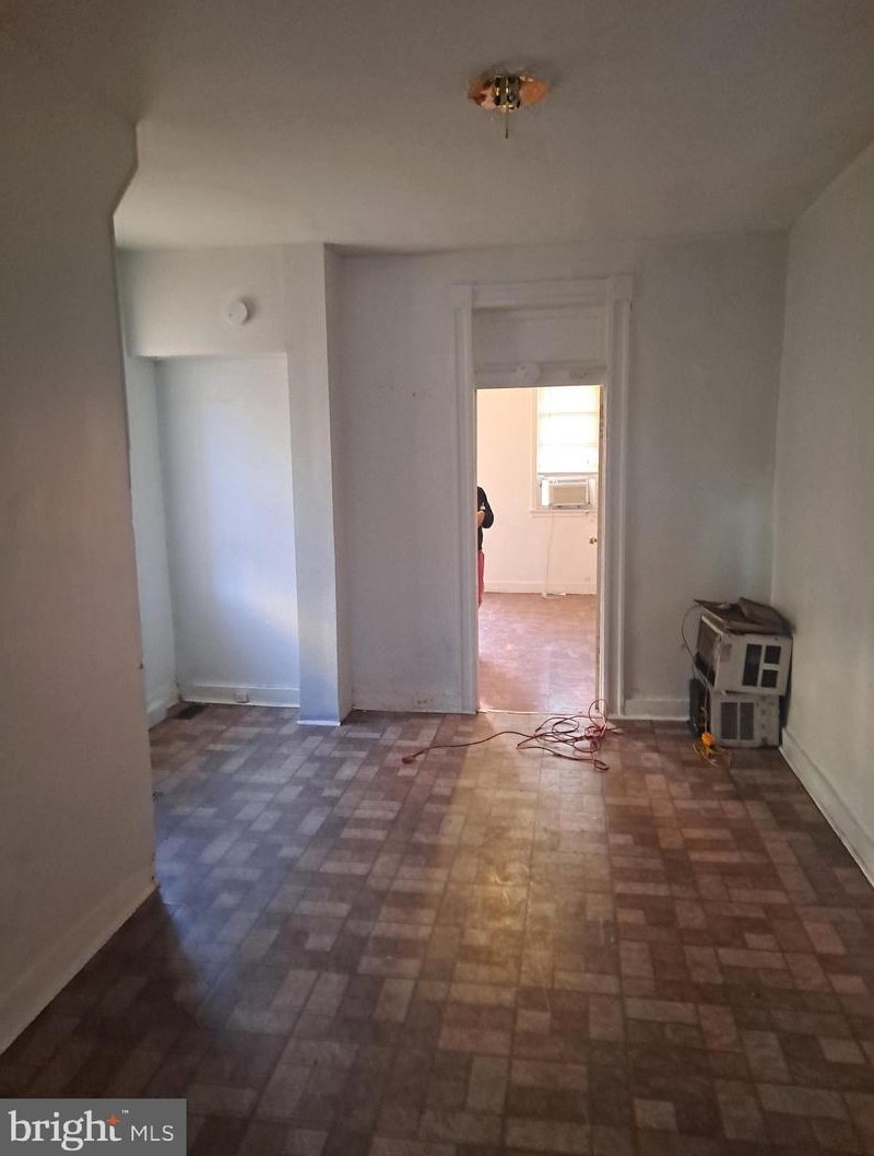 639 Robinson St, Baltimore MD  21205-2845 exterior