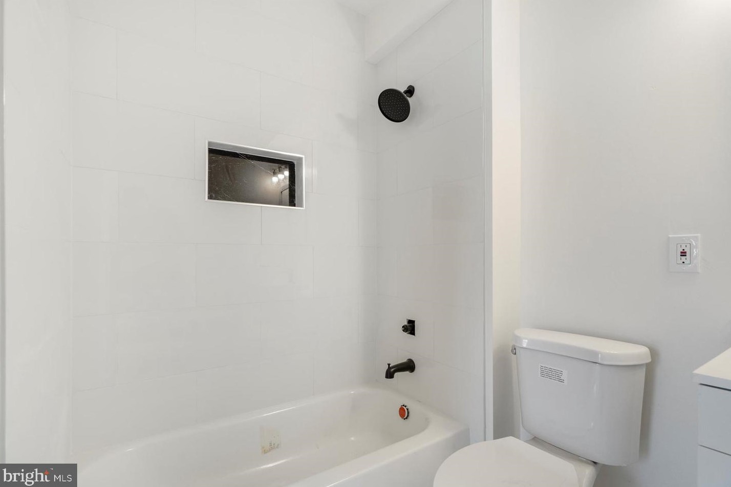 421 21st St, Baltimore MD  21218-6122 exterior