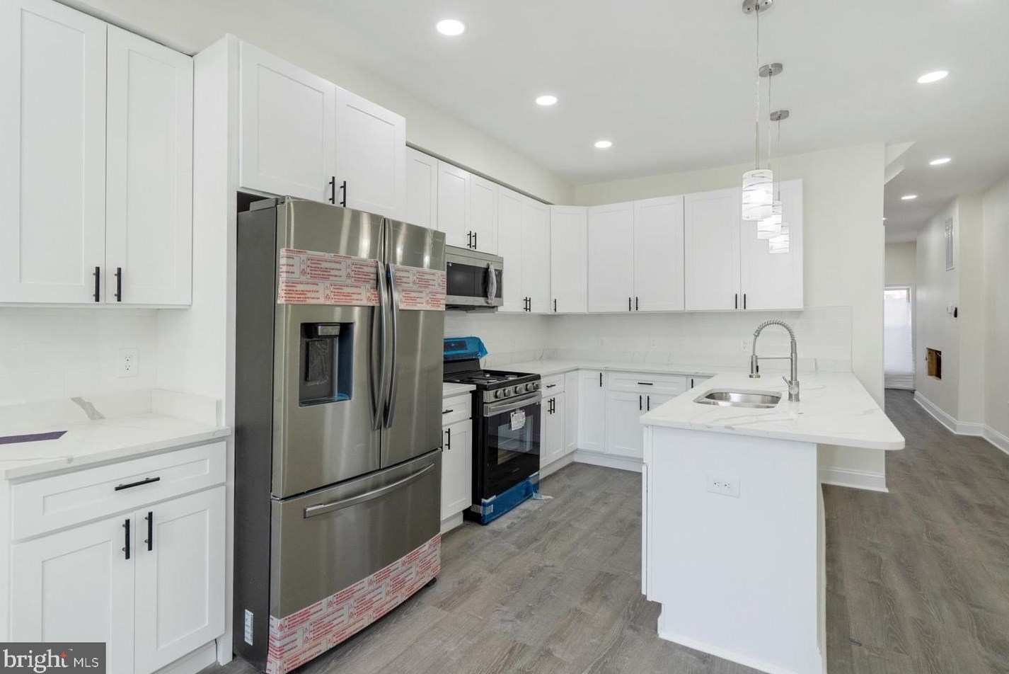 421 21st St, Baltimore MD  21218-6122 exterior