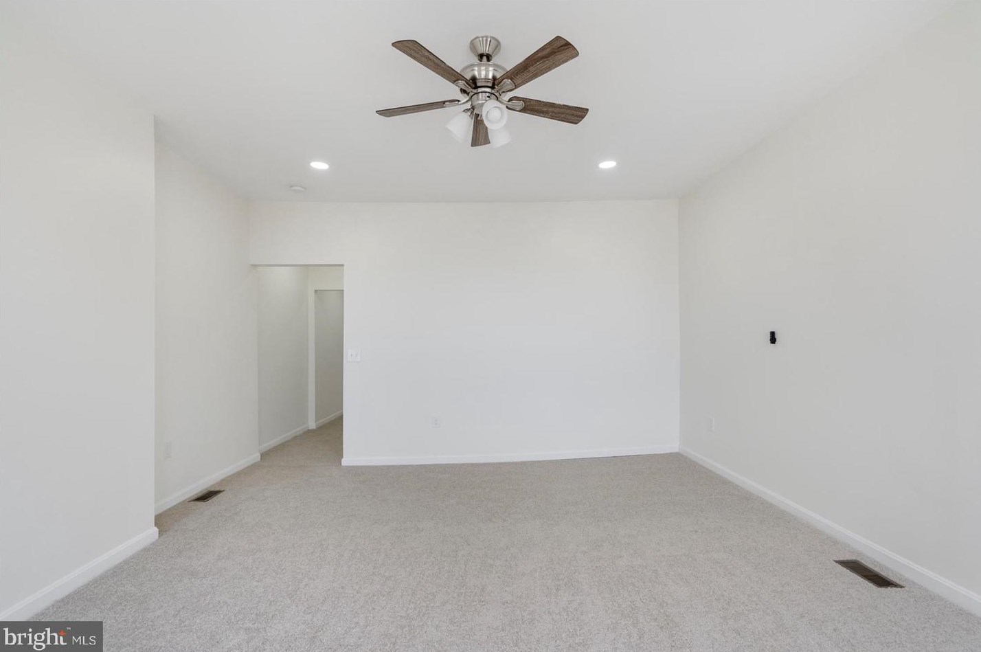 421 21st St, Baltimore MD  21218-6122 exterior