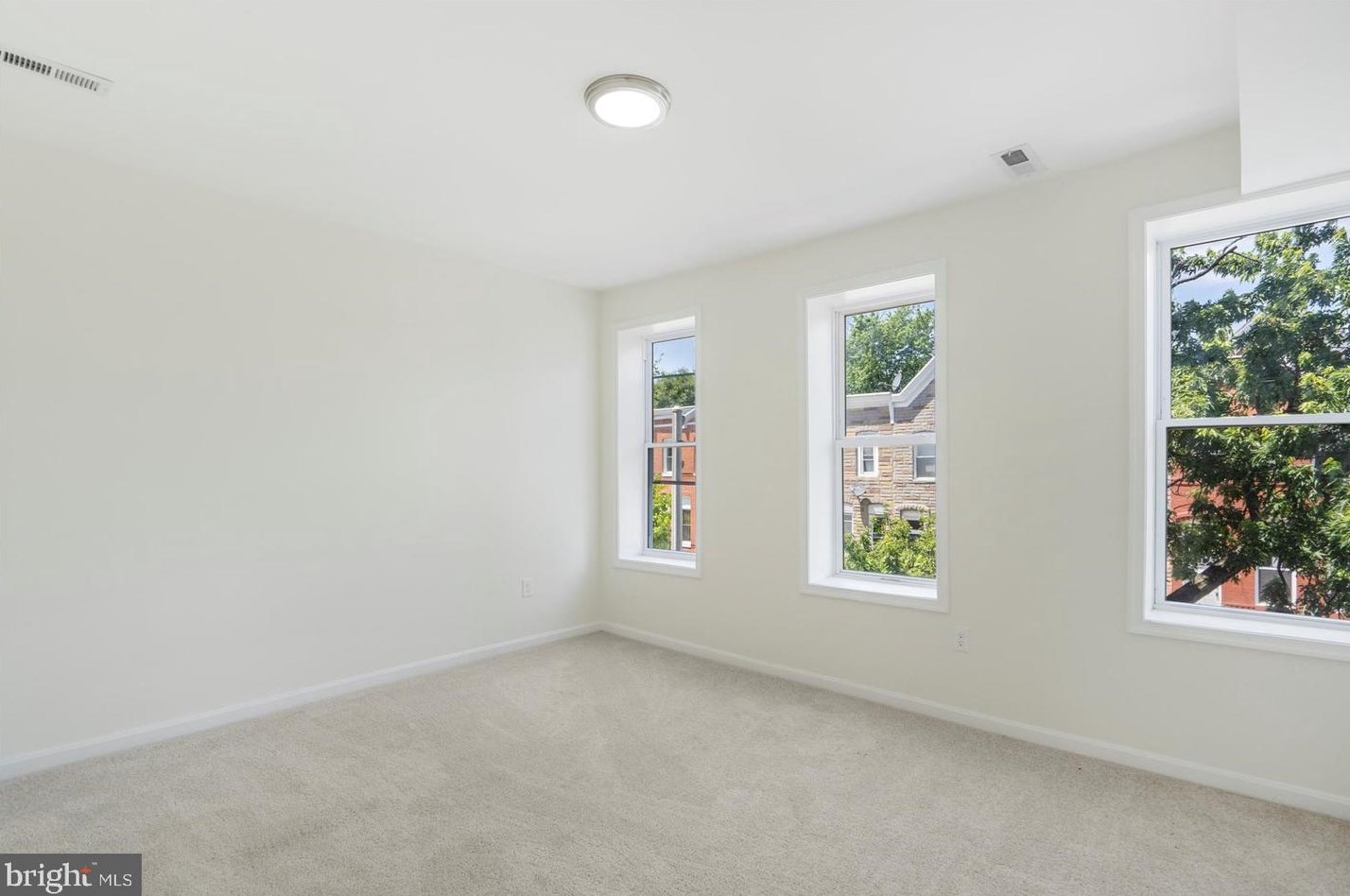 421 21st St, Baltimore MD  21218-6122 exterior