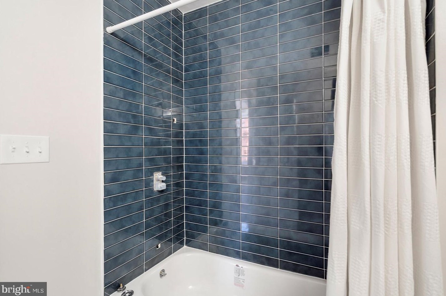 2103 Barclay St, Baltimore MD 21218-5846 exterior