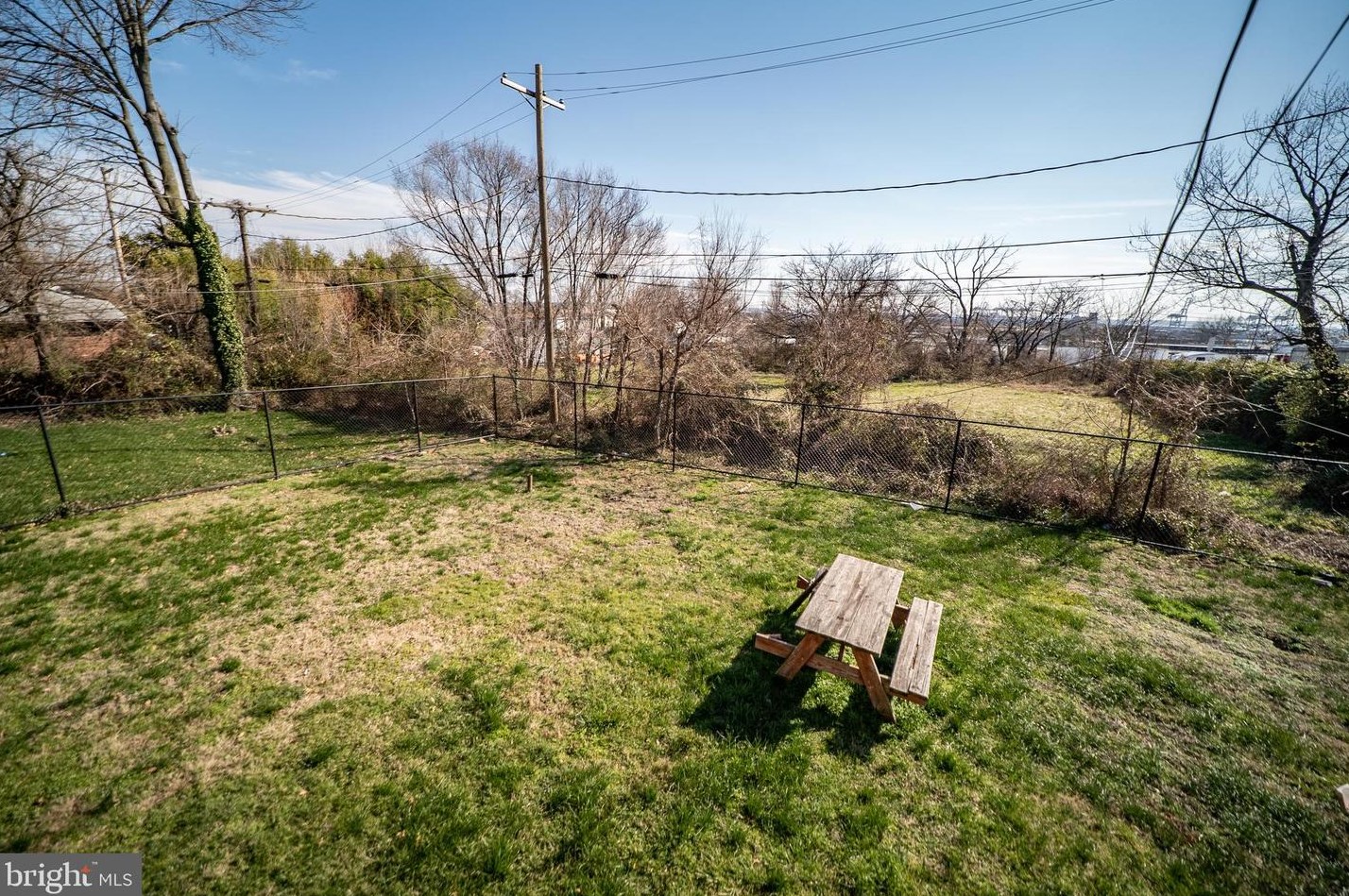 6109 Danville Ave, Baltimore MD 21224-6140 exterior