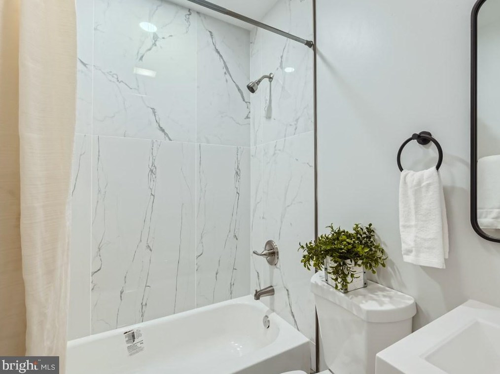 5818 Benton Heights Ave, Baltimore MD  21206-2539 exterior