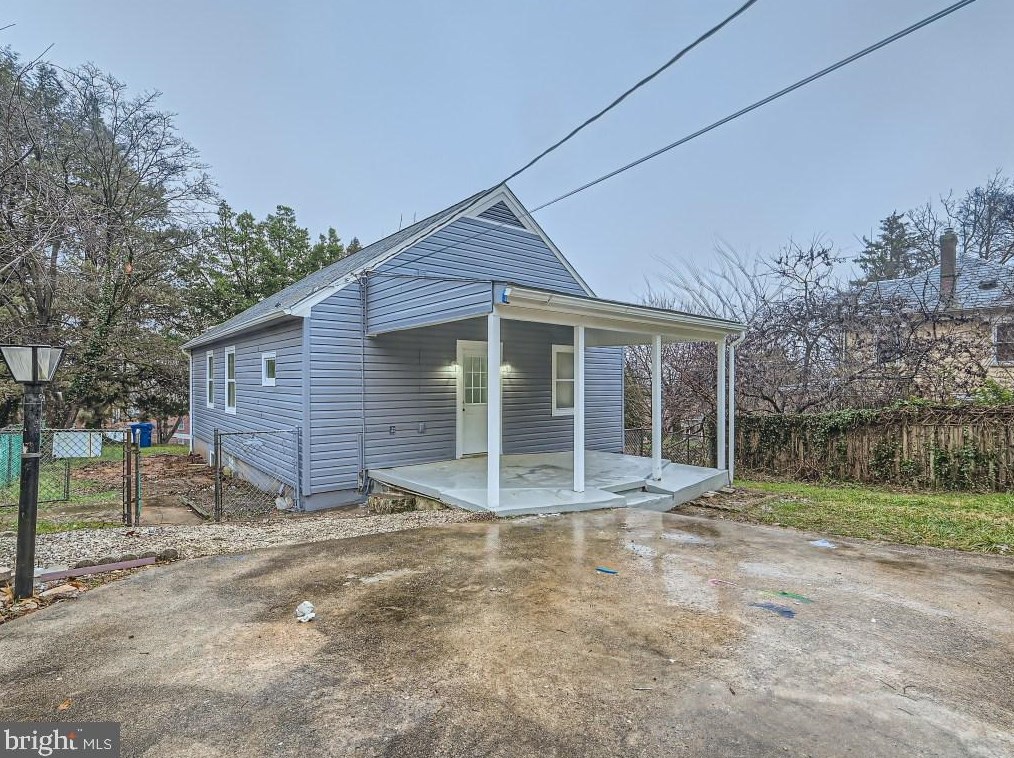 5818 Benton Heights Ave, Baltimore MD  21206-2539 exterior