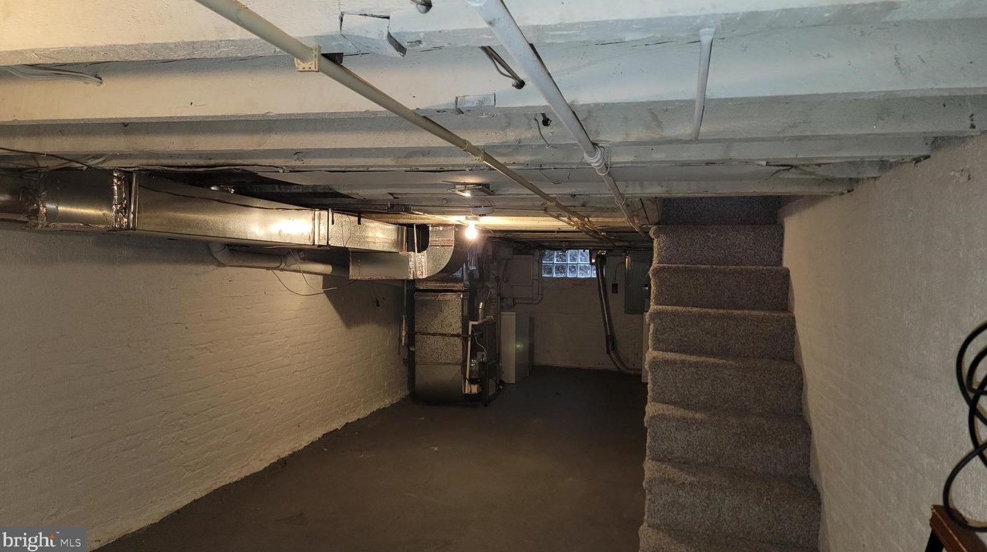 109 Streeper St, Baltimore MD  21224-1252 exterior