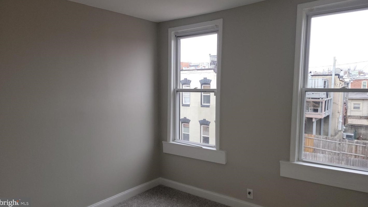 109 Streeper St, Baltimore MD  21224-1252 exterior