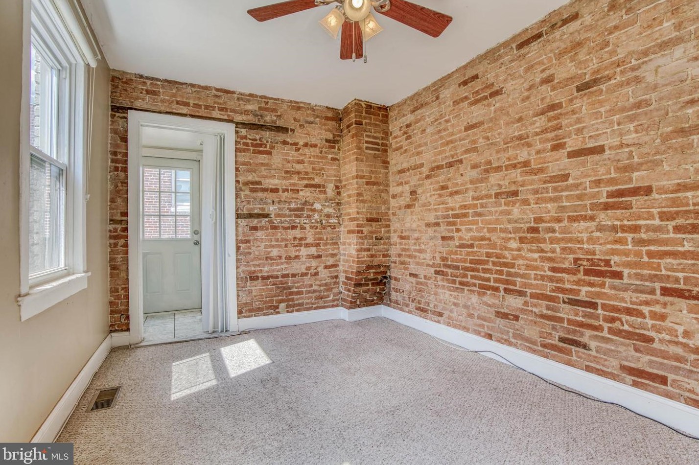 14 Poultney St, Baltimore MD  21230-4022 exterior