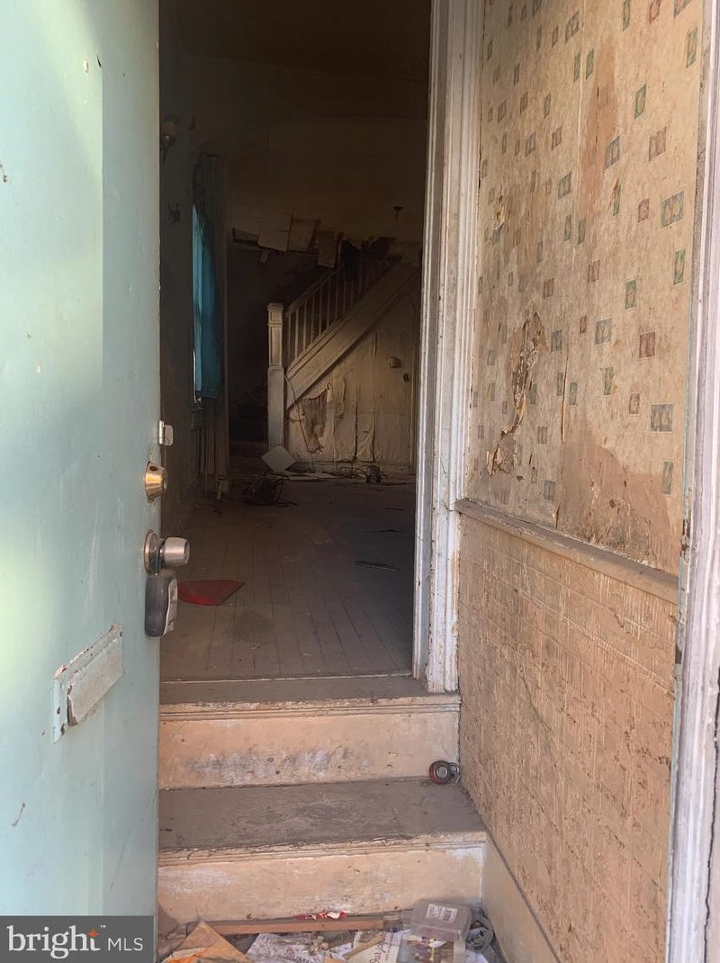 725 Streeper St, Baltimore MD  21205-2715 exterior