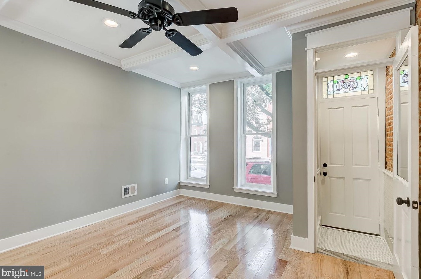 2921 Dillon St, Baltimore MD  21224-4834 exterior