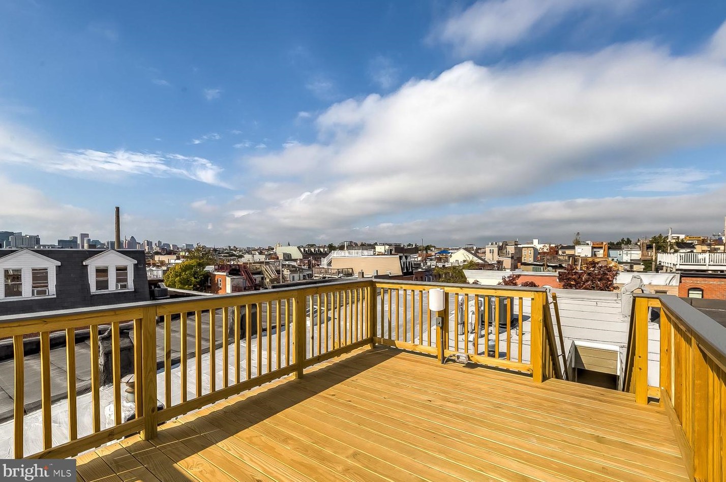 2921 Dillon St, Baltimore MD  21224-4834 exterior