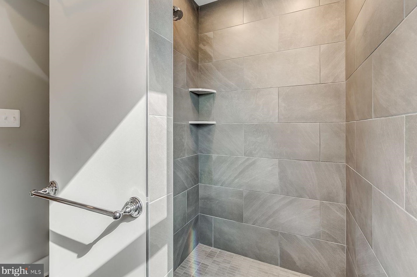 2921 Dillon St, Baltimore MD  21224-4834 exterior