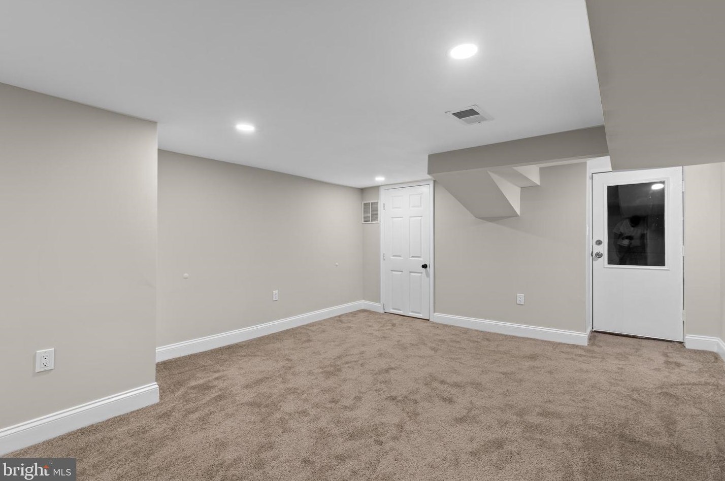 2016 Dukeland St, Baltimore MD  21216-3128 exterior