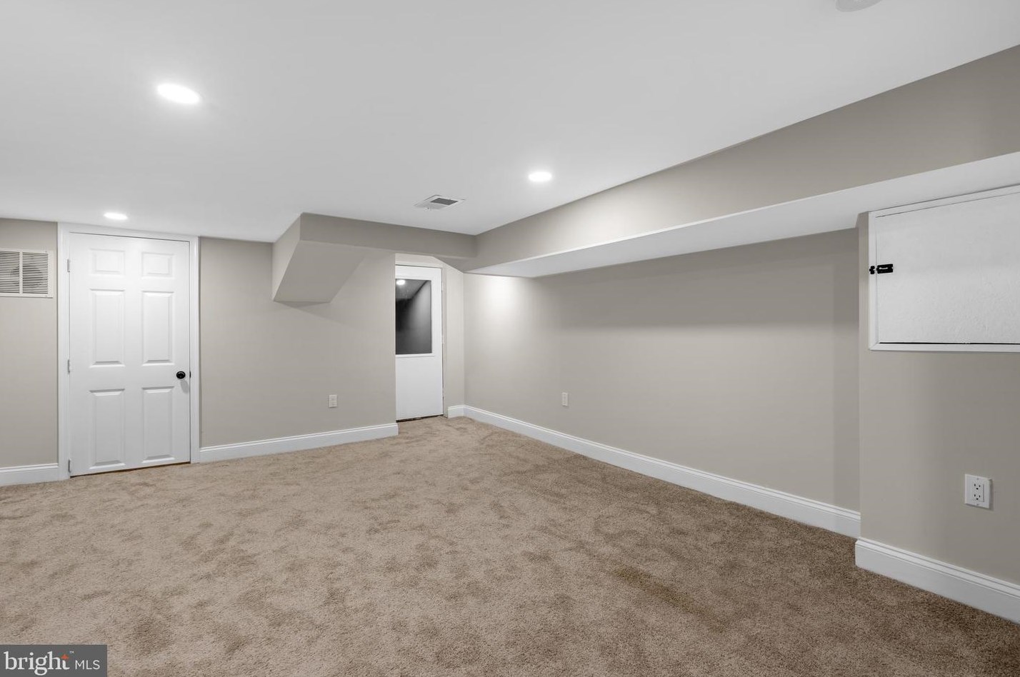 2016 Dukeland St, Baltimore MD  21216-3128 exterior