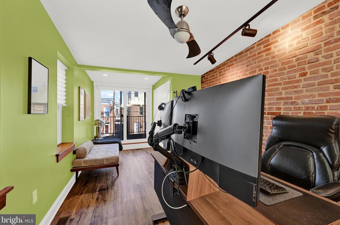 1619 Charles St, Baltimore MD  21230-4416 exterior