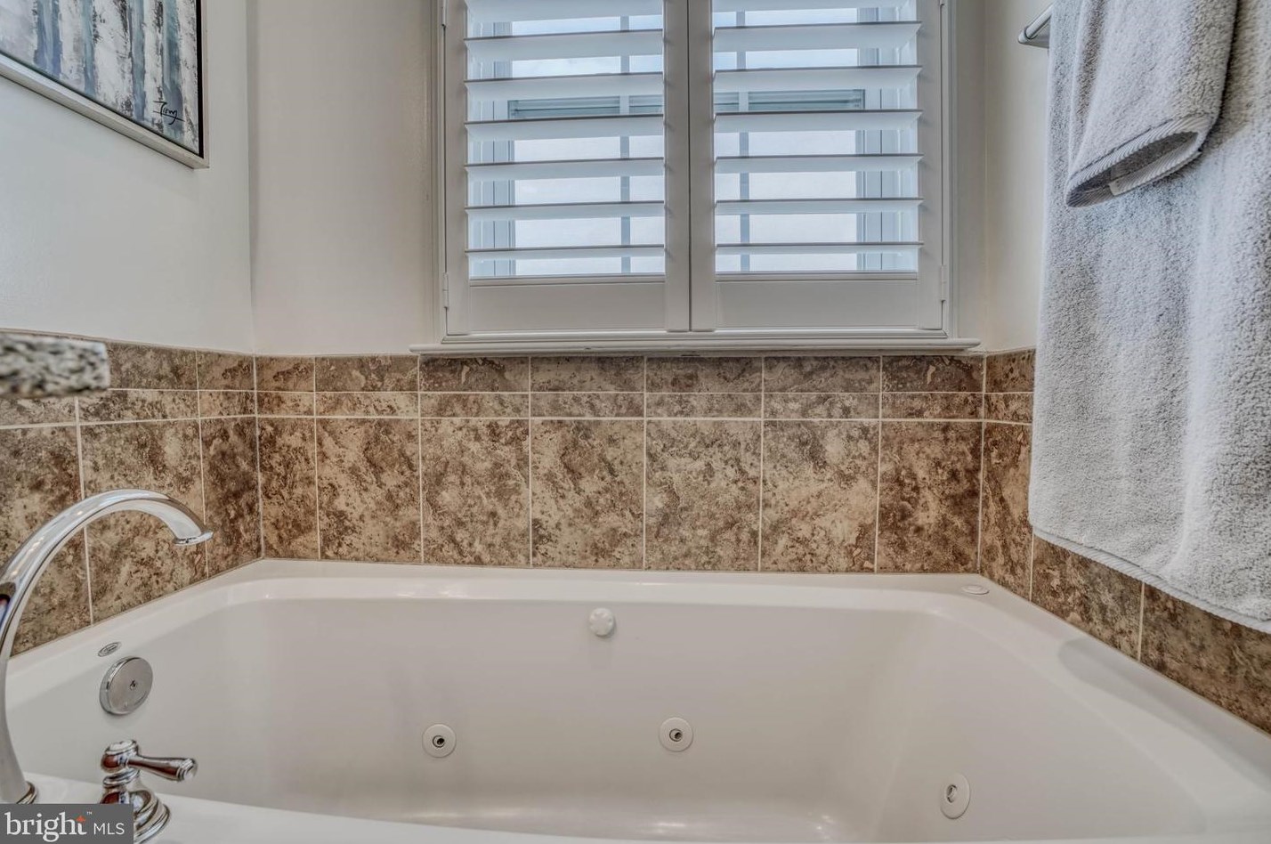 830 Robinson St, Baltimore MD  21224-3943 exterior