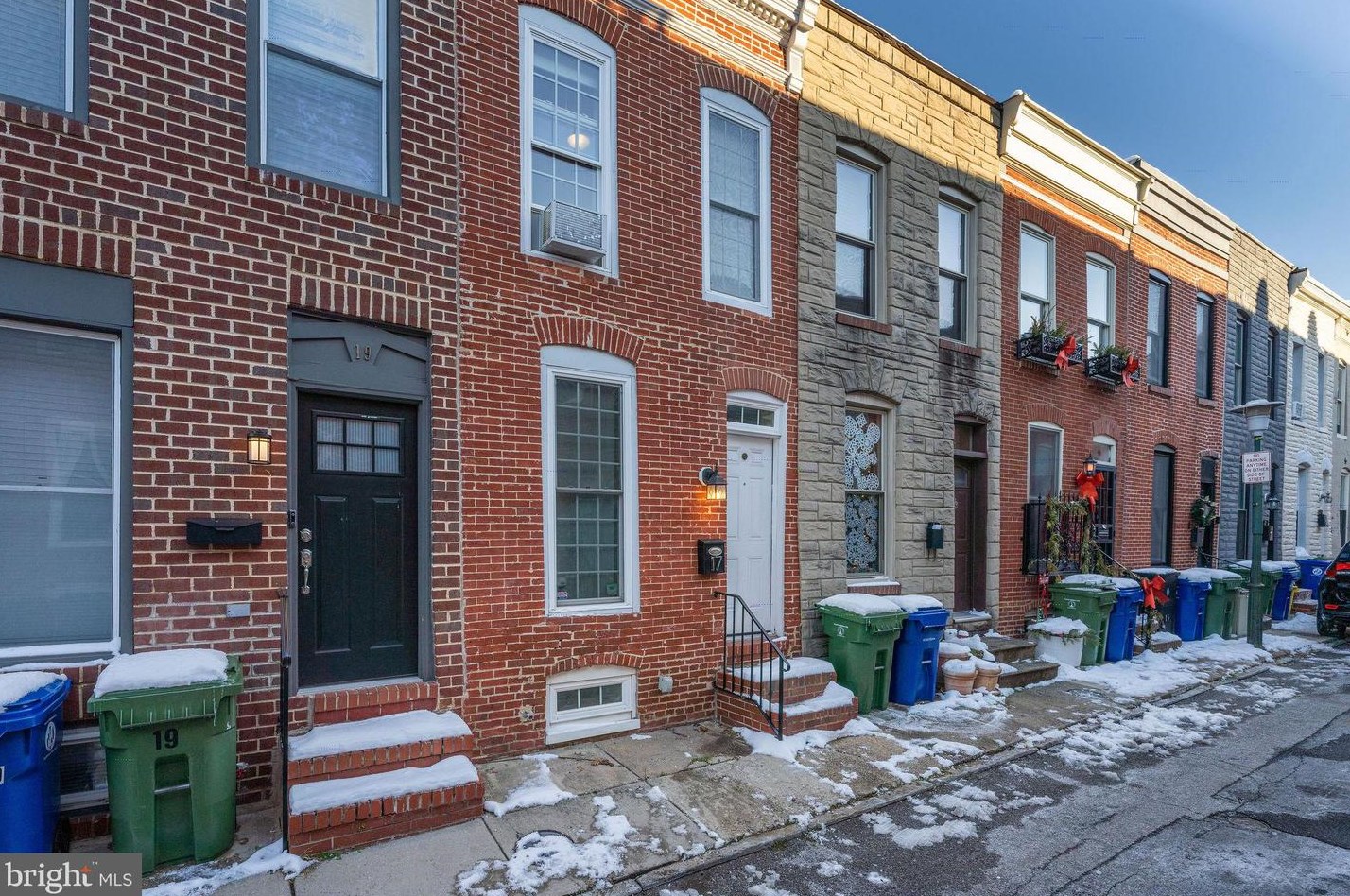 17 Glover St, Baltimore MD  21224-1140 exterior