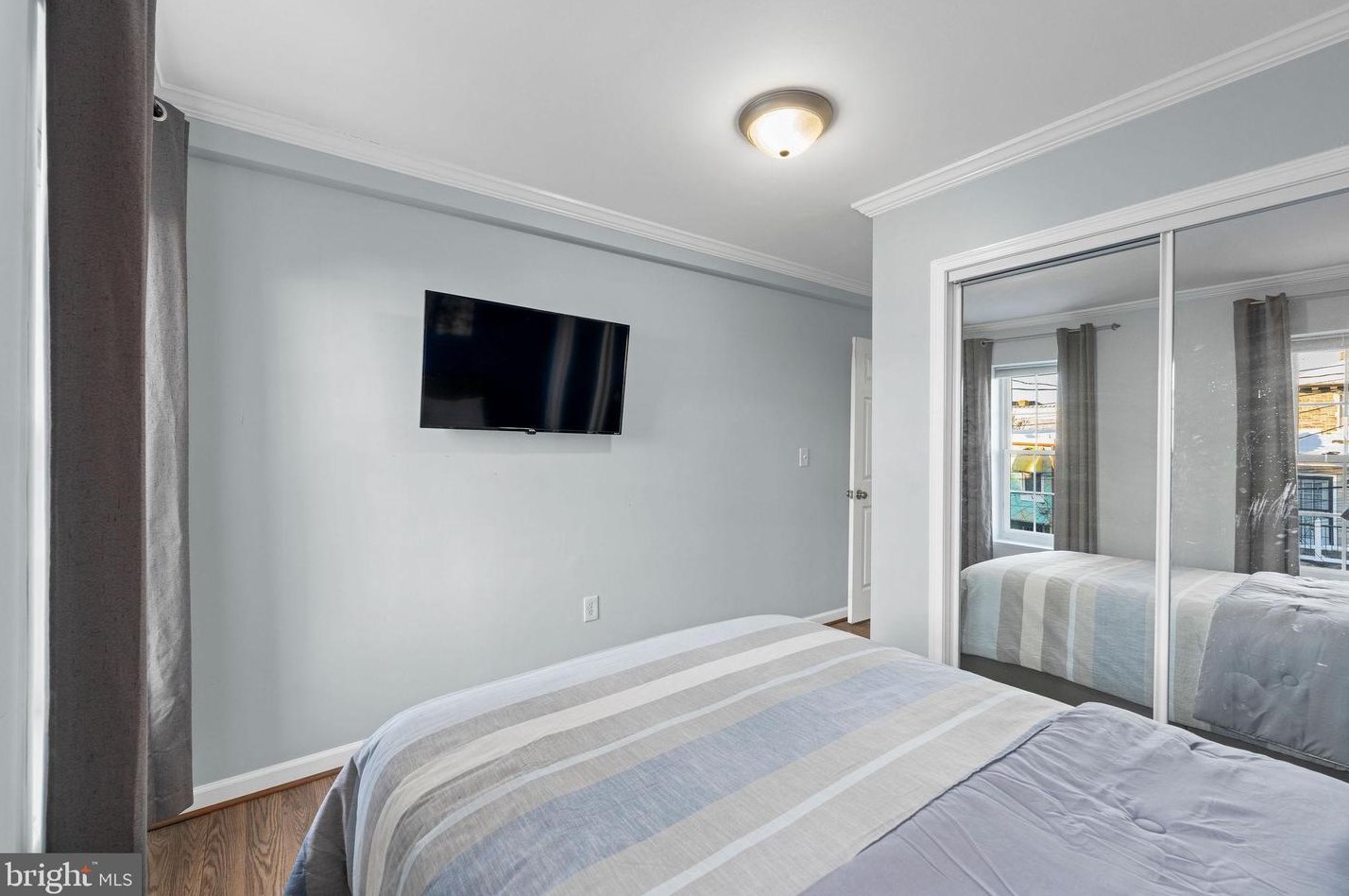 17 Glover St, Baltimore MD  21224-1140 exterior