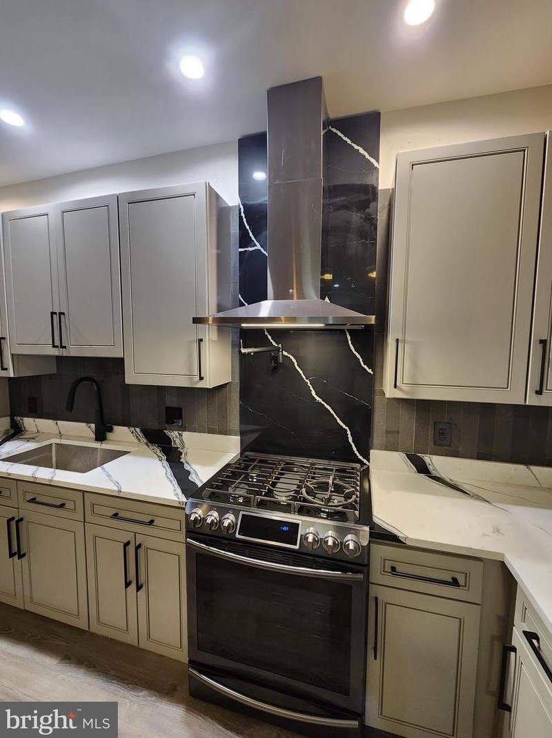 3504 Woodbrook Ave, Baltimore MD  21217-2041 exterior