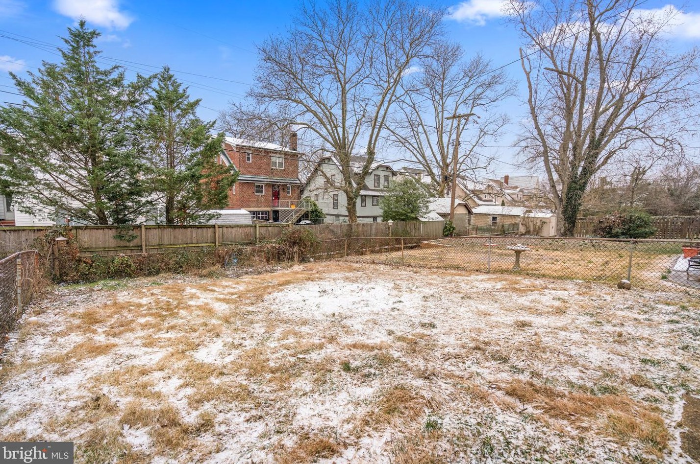 3121 Woodring Ave, Baltimore MD  21234-7830 exterior