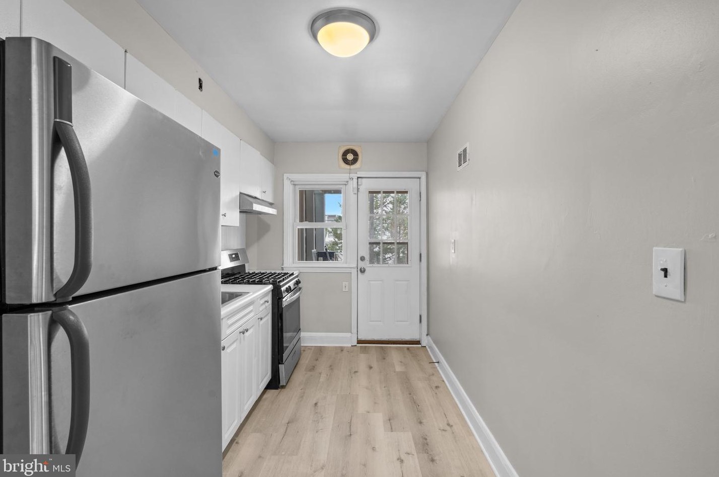 3121 Woodring Ave, Baltimore MD  21234-7830 exterior