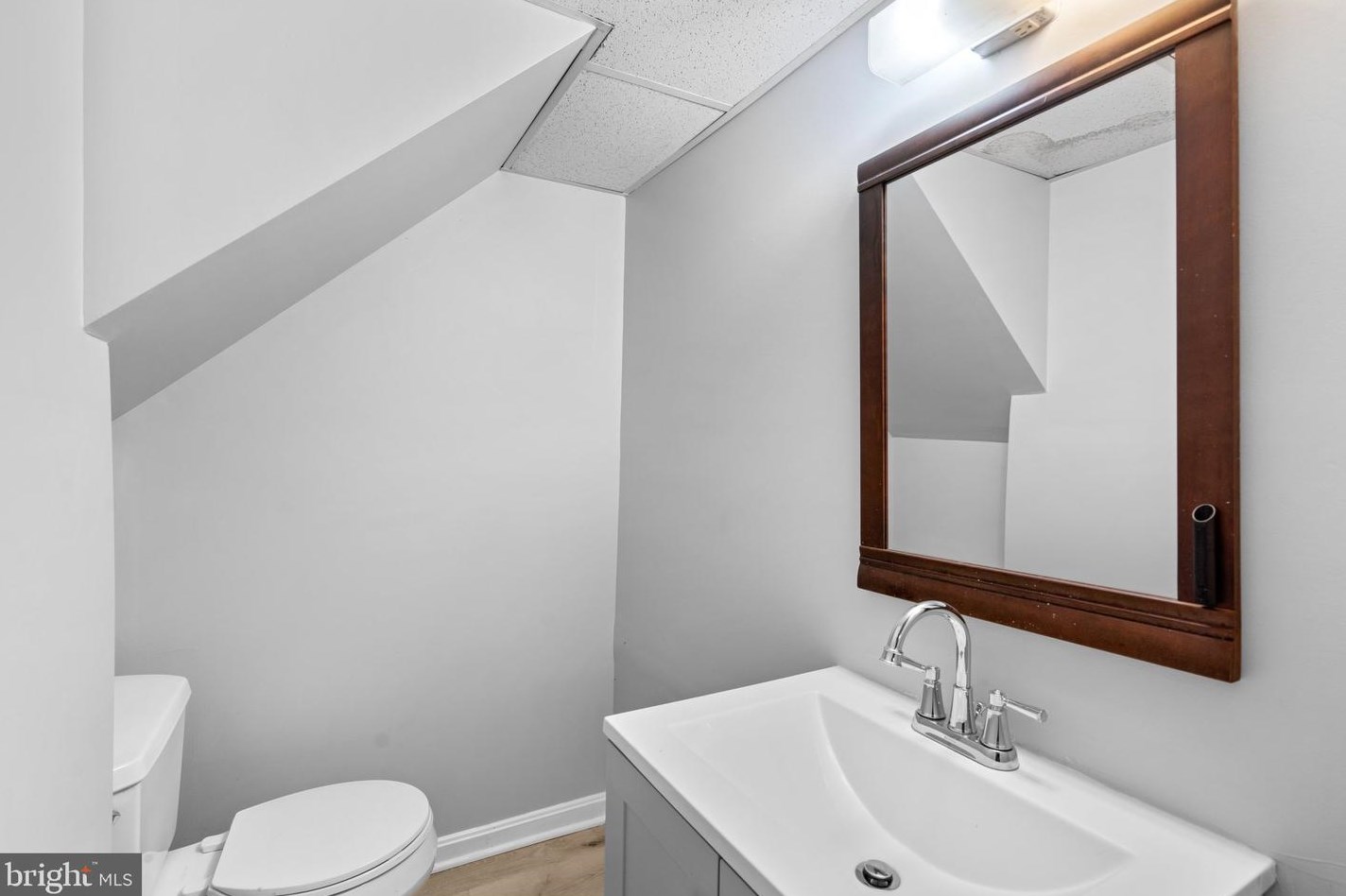 3121 Woodring Ave, Baltimore MD  21234-7830 exterior