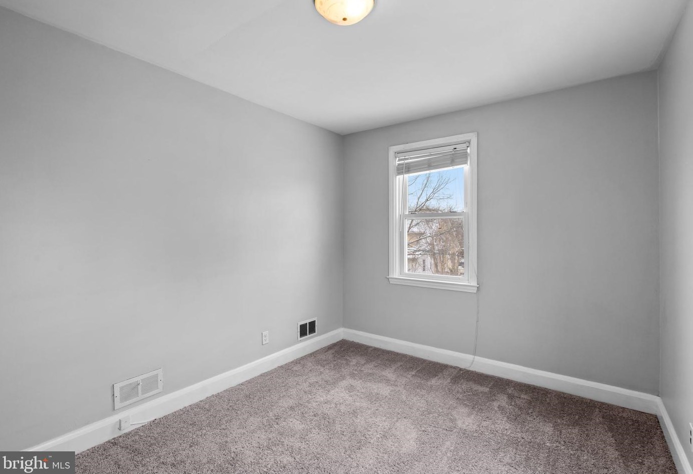 3121 Woodring Ave, Baltimore MD  21234-7830 exterior